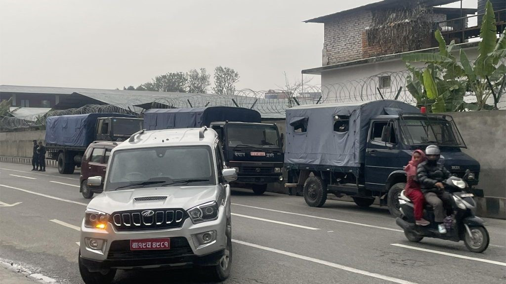 पूर्व गृहमन्त्री रमेश लेखक पक्राउ, प्रहरी परिसर भद्रकाली लगियो