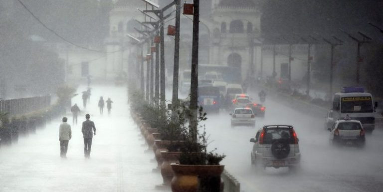 आज यी स्थानमा मेघगर्जन र चट्याङसहित हल्का वर्षाको सम्भावना