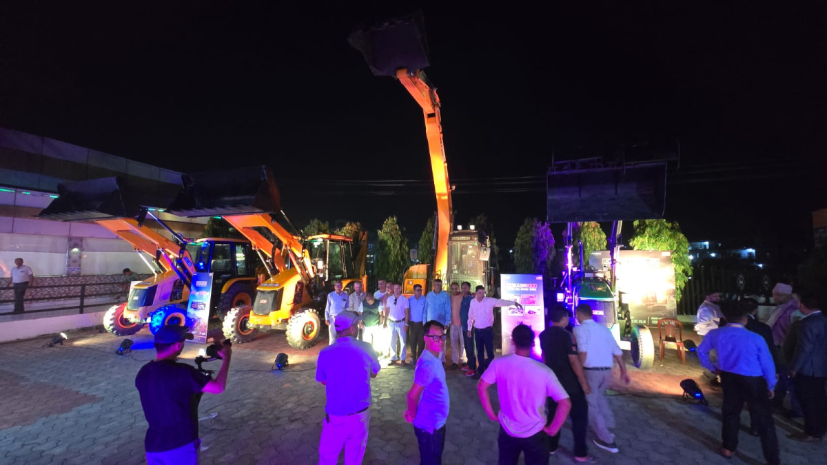 जेसीबी नेपालद्वारा इटहरीमा विश्वास, साझेदारी र ग्राहक सफलता उत्सव मनाउन ग्राहक सम्मान कार्यक्रमको आयोजना