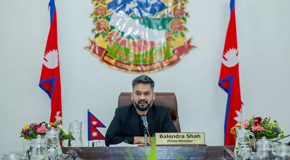 मध्यराति प्रधानमन्त्रीकाे सन्देश : सुरक्षित र संयमीत भएर बसौँ, एकअर्कालाई प्रेम र सम्मान गरौँ